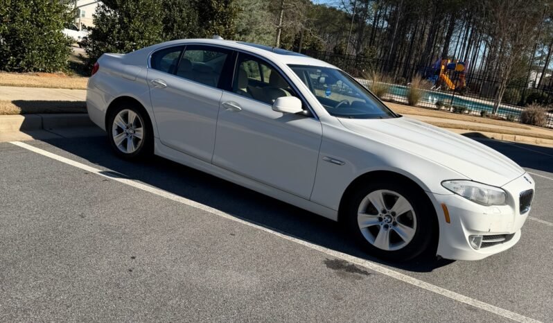 
								2013 BMW 528i full									